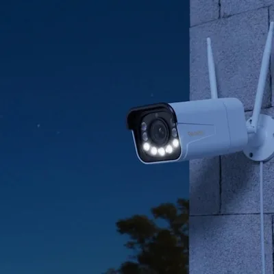 Caméra de sécurité WiFi 6 4K UHD RLC-811WA avec zoom optique 5X